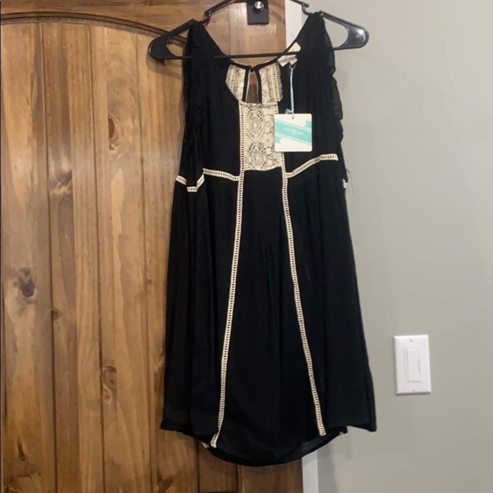 NWT Umgee tunic. Small.